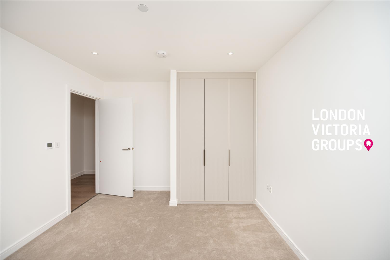 10 Manilla Street, London